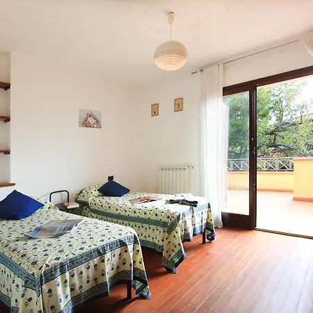 Apartamento Sara *